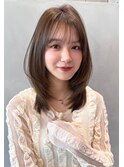 イメチェン外ハネボブ美髪ワイドバングミディアムレイヤーカット