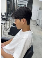 スキルアイマ(SKILL ima) センターパート/ダウンパーマ