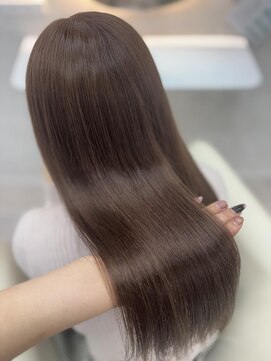 エス(Ess) ワイドバング/ホワイトブロンド[髪質改善/ヘアセット/大宮]