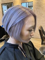 ディアス(DIAS)&nbsp;透明感抜群ラベンダーグレージュ×コンパクトボブ