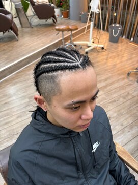 ウエスト オーランド(WEST O LAND) バチバチコーンロウスタイル