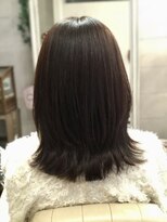 フルーヴ(Fleuve)&nbsp;乾かすだけでまとまる♪上品ミディアム！