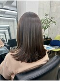 大人のまとまるセミロング