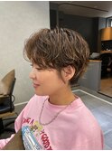艶感黒髪 華やかカール x ショート(20代向け) パーマ