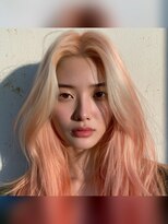 ヒペリカム(hypericum)&nbsp;和歌山／アプリコットブロンドのゆるウェーブロング