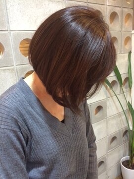 ヘアークローバー 小顔シェイプボブ