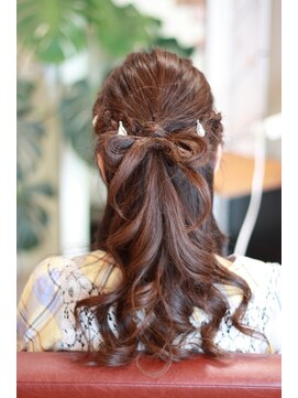 ラ・メール(La Mer) リボンハーフアップ