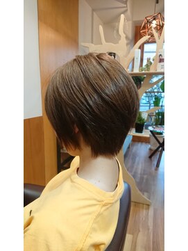 ジグヘアー(jig hair) ふんわり丸みショートボブ