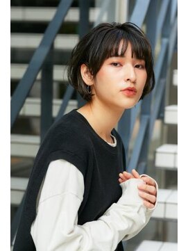 アバーブ ザ ビューティー アイランド(Above the beauty island -oizumi gakuen-) 絶壁解消*大人ショートボブ