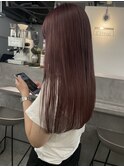 ピンクベージュ