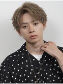 韓国ヘアカルマパーマコンマバングセンターパート黒髪ウルフ
