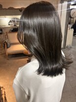 ロイジー(roijir)&nbsp;【表参道　roijir】寒色系カラー×ブルベカラー