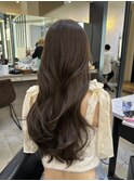 オリーブベージュ