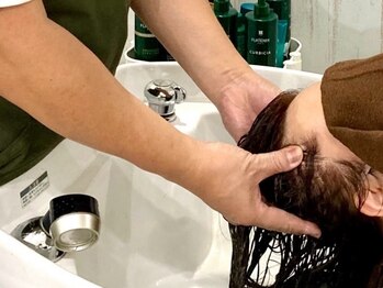 アルコバレーノ(Arcobaleno)の写真/【極上ヘッドSPA♪】植物由来のエッセンシャルオイルを使用◎血流促進・フェイスラインもリフトアップ☆