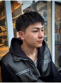 2092黒髪フェザーショートフェード刈り上げショートバーバー