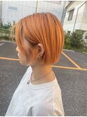 オレンジカラー×切りっぱなしボブ