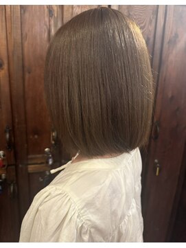 クレドガーデン 川口店(CRED GARDEN) 10代/20代/グレージュカラー/グレーマット/ブリーチ無し