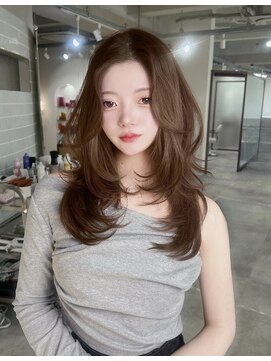 ボタン ハカタ(VOTAN hakata) 【ろみおStyle】ハッシュカット/ハイレイヤー/センターパート