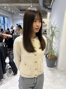 ローレンジウ(LOREN JU) ハッシュカット/小顔/ココアベージュ/オリーブグレー/名駅名古屋