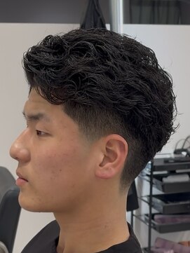 ササ 京都河原町店(33 SASA) オールバックパーマ京都四条河原町