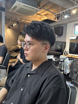 LOE【ロエ】大宮 ニュアンスパーマ/波巻きツイストスパイラル[大宮]