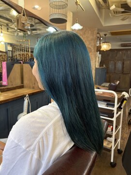 マギーヘア(magiy hair) グリーンカラー