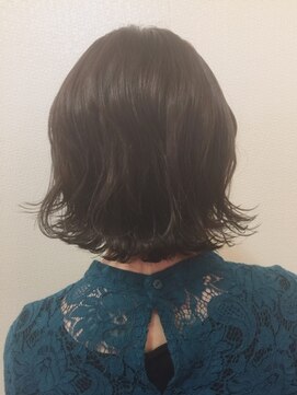 グルグル 妙典店(GULGUL) インナーグレージュ 外ハネボブ 妙典