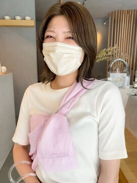 ミー(mii) オリーブベージュ