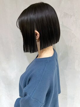 アイティー バイ アルバム 中野店(IT by ALBUM) ブラックボブ_外ハネボブセクションカラー_ba387541