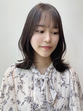 ステア ケース(stair case) 韓国ミディアムレイヤー顔まわりカット髪質改善トリートメント