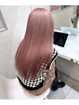 ロンド レア 天神大名店(Lond Le’a) ピンクカラー/暖色カラー/レイヤーカット/顔周りカット