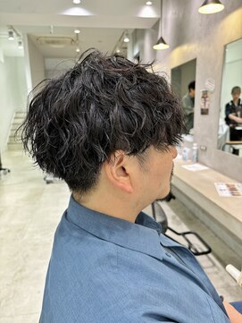 ビブ(VIV) 【山下】ツイストスパイラルパーマ