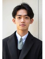 ラナ 新宿(lana)&nbsp;センターパート/ツーブロ/ビジネス/刈り上げ【lana hair 新宿】