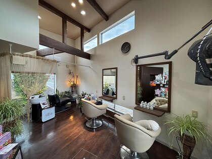 カレン(Karen)の写真