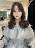 大人気！顔まわりレイヤーで小顔見せ◎