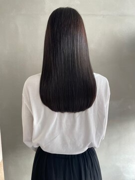 フェアリーテール 高坂店 毛先まで潤う。艶×美髪ストレート