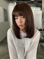ナヌーク ダイカンヤマ(nanuk daikanyama) ミディアムレイヤーハッシュカット顔まわりレイヤーストレート