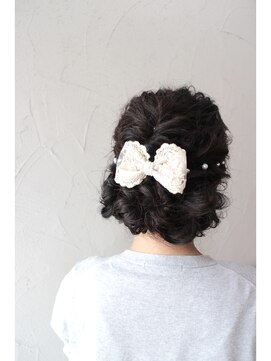 デコヘアーフラッペ(DECO HAIR frappe) うねうねウェーブのヘアセット