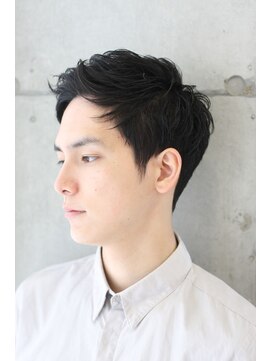 マイロ(mailo) 黒髪×アップバング×束感×爽やかビジネスショート