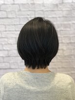 ミーティア バイ クアトロ(Meteor By QUATRO) まとまりのあるボブスタイル