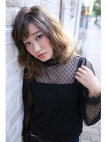 リー ヴィータ 上新庄(Lee Vita)&nbsp;【Lee Vita】外ハネミディアム【エッジショートくびれセミディ】