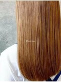 ★明るめベージュカラー・ロング縮毛矯正ストレート
