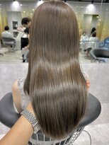 シティ(CITY)&nbsp;髪質改善トリートメント×ロングレイヤー　【CHICA】