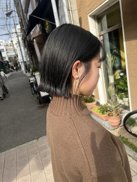 イオエ 元町(ioe) 黒髪/グレーベージュ/レイヤーロング/アッシュカラー/髪質改善