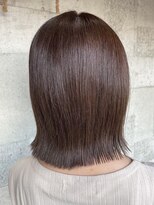 ビスクヘアデザイン(bisq hair design)&nbsp;切りっぱなしボブ　髪質改善カラー　ショート　ベージュ