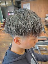 シャラク 羽広店(sharaku)&nbsp;ホワイトメッシュツイストパーマ