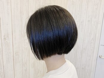 シュシュクルール(Chou Chou Couleur)の写真/〈完全マンツーマン施術〉髪と頭皮に優しい薬剤使用でダメージレスに仕上がる。