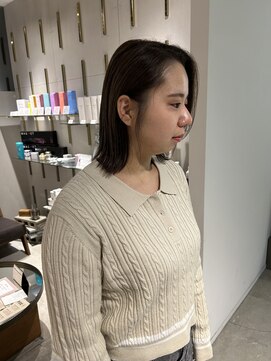 ミリ(milli Produce by ITAKURA) 丸くならないぱっつんボブ