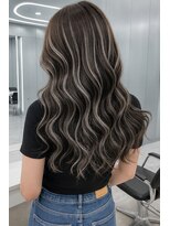 アフューズバイストゥー(Vfuse by StueW)&nbsp;コントラストハイライト22/髪質改善/ブリーチ/ケアブリーチ/韓国