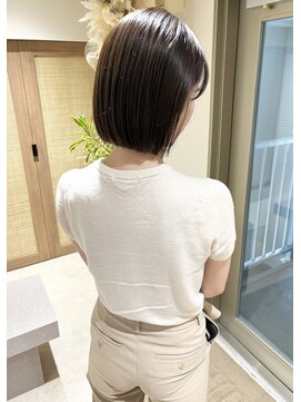 トマト(TOMTO) 【HOSSY】ぱつっとボブ_ミニボブ